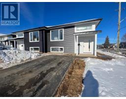 401 Empire AVE, Thunder Bay, Ontario