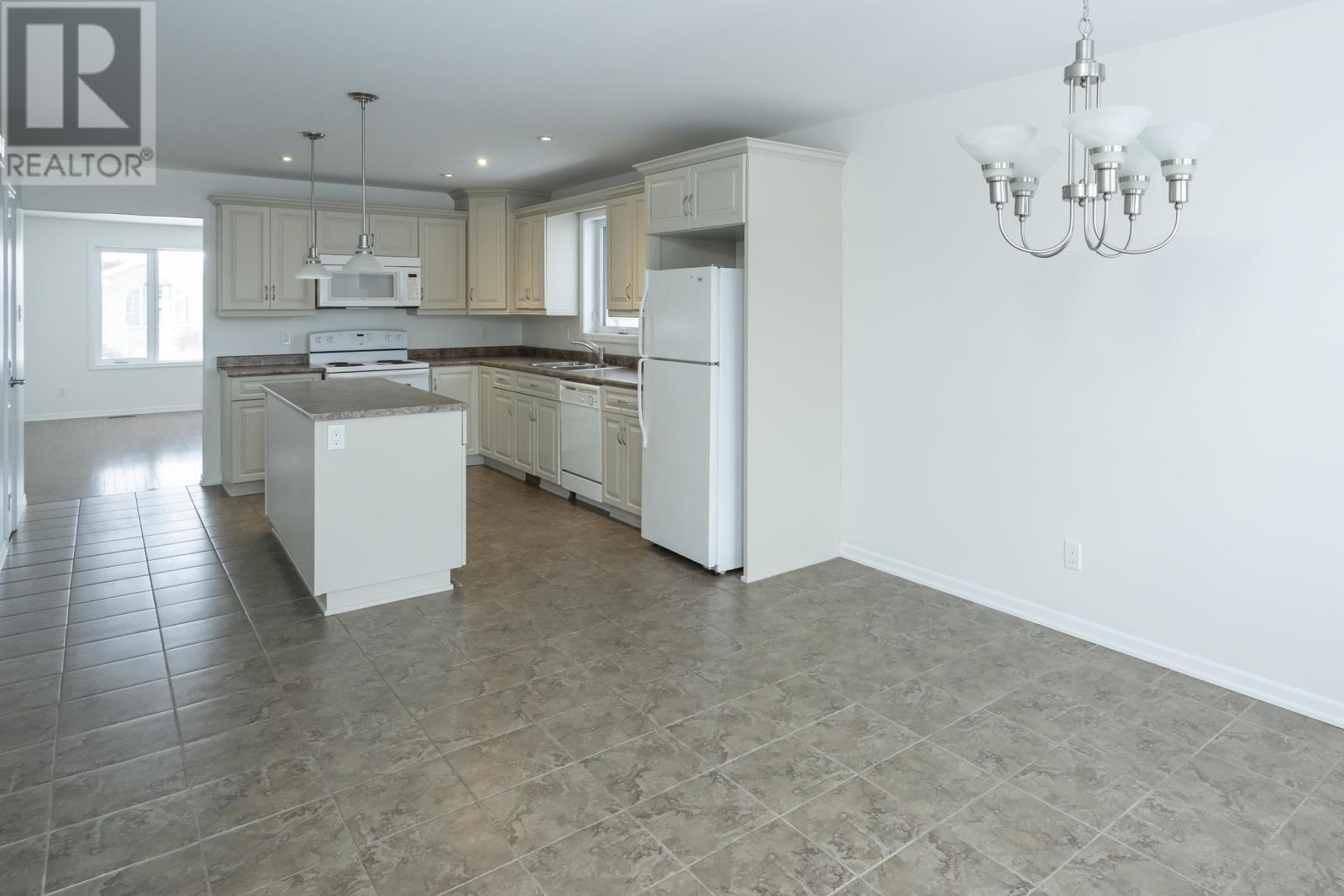 313 South Creek St, Thunder Bay, Ontario  P7B 7C2 - Photo 11 - TB2600660