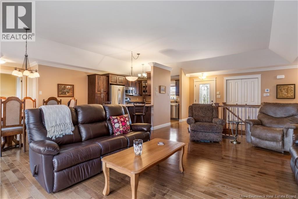 406 Belliveau, Dieppe, New Brunswick  E1A 6W6 - Photo 10 - NB137376