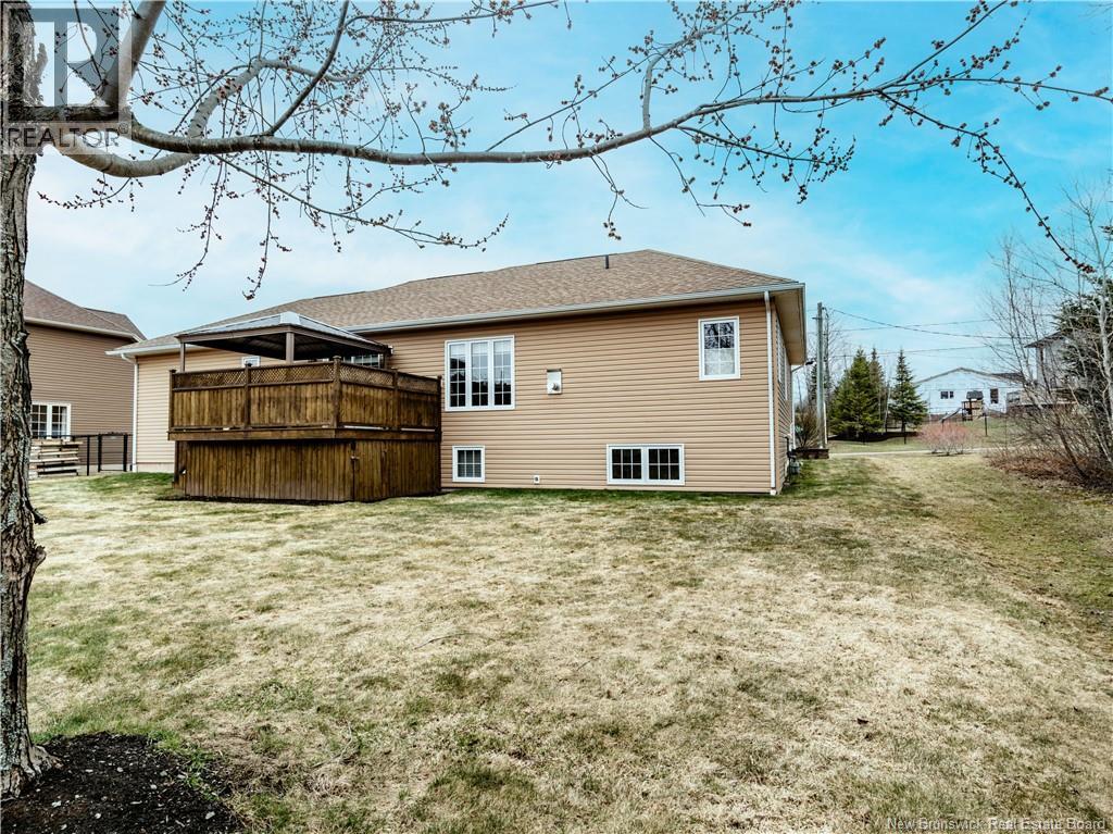 406 Belliveau, Dieppe, New Brunswick  E1A 6W6 - Photo 35 - NB137376