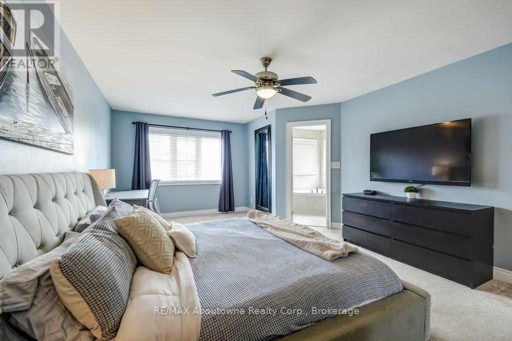 2454 Greenwich Drive, Oakville, Ontario  L6M 0R8 - Photo 23 - W13010896