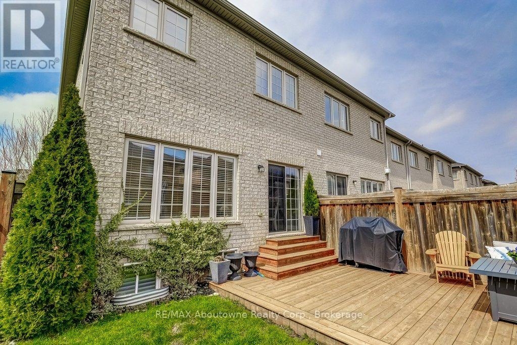 2454 Greenwich Drive, Oakville, Ontario  L6M 0R8 - Photo 40 - W13010896