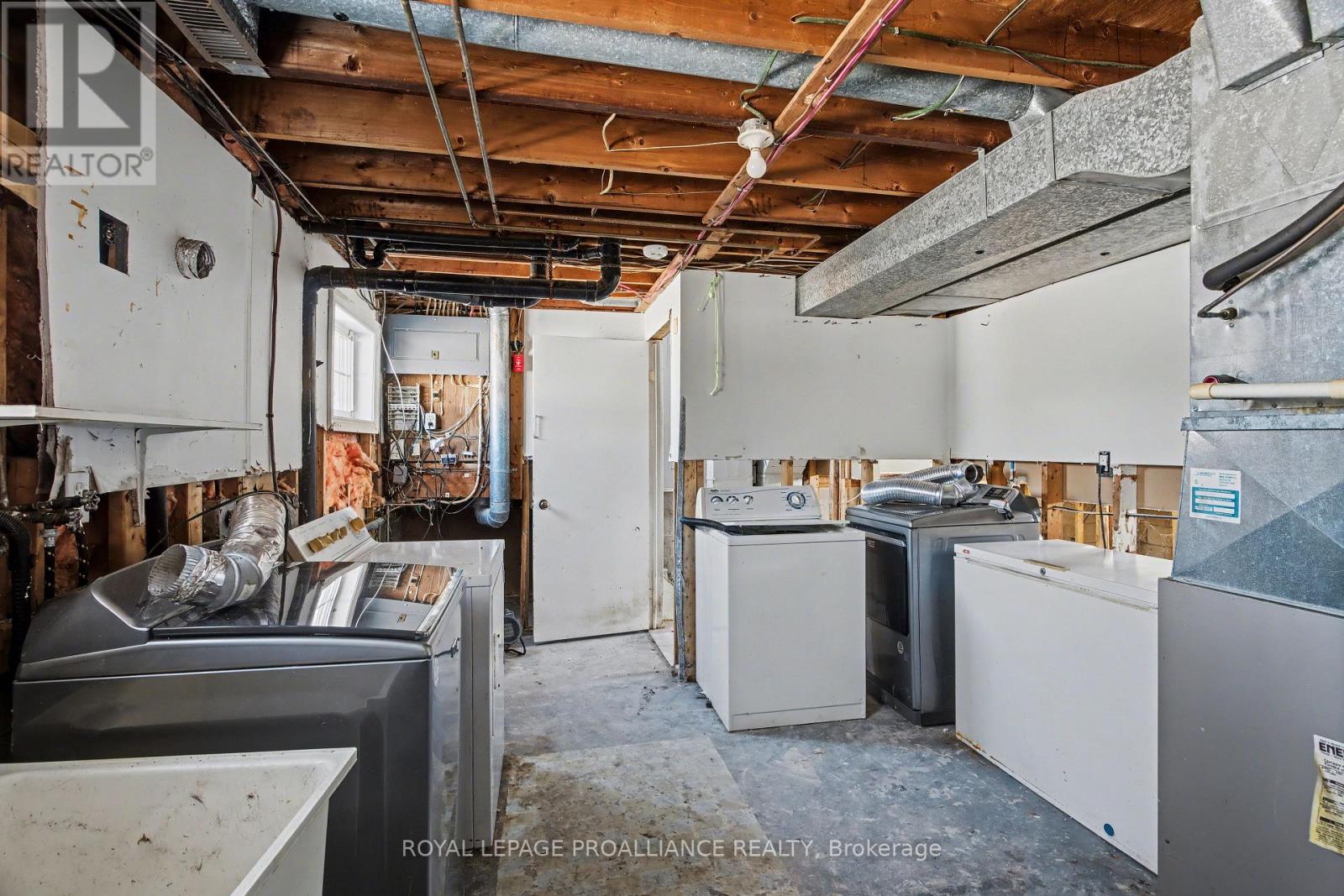 1306 Brockmount Place, Brockville, Ontario  K6V 5Z7 - Photo 22 - X13010910