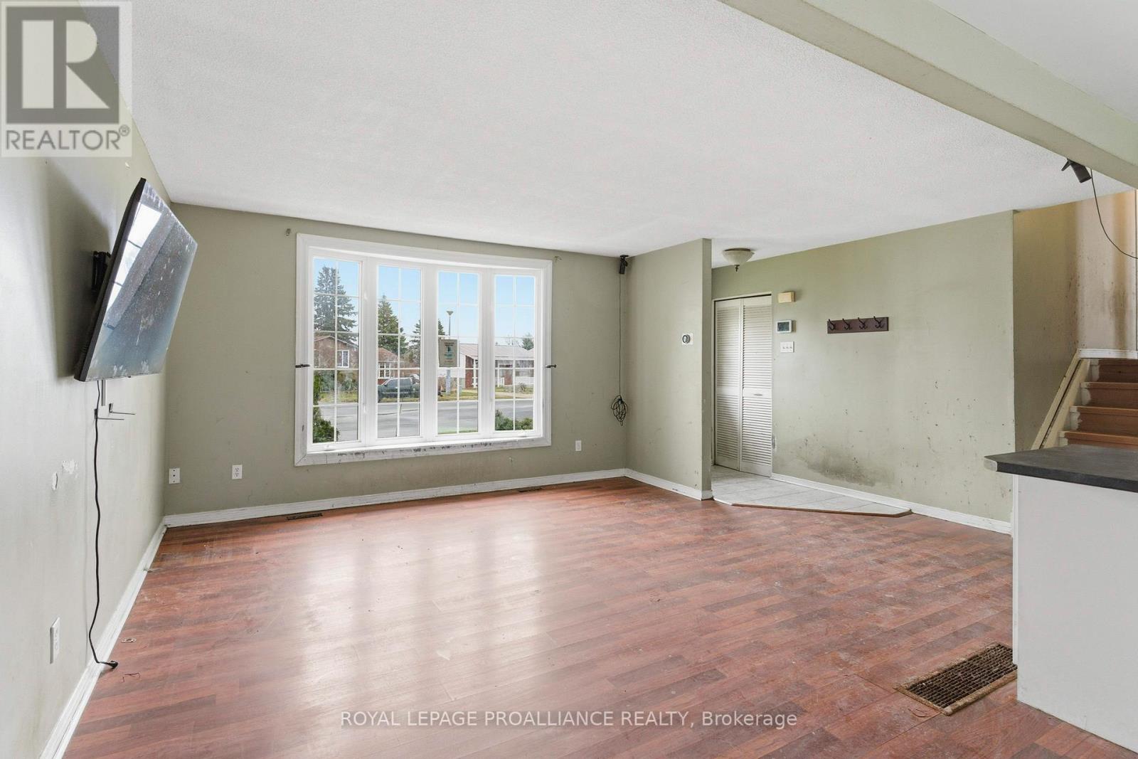 1306 Brockmount Place, Brockville, Ontario  K6V 5Z7 - Photo 5 - X13010910