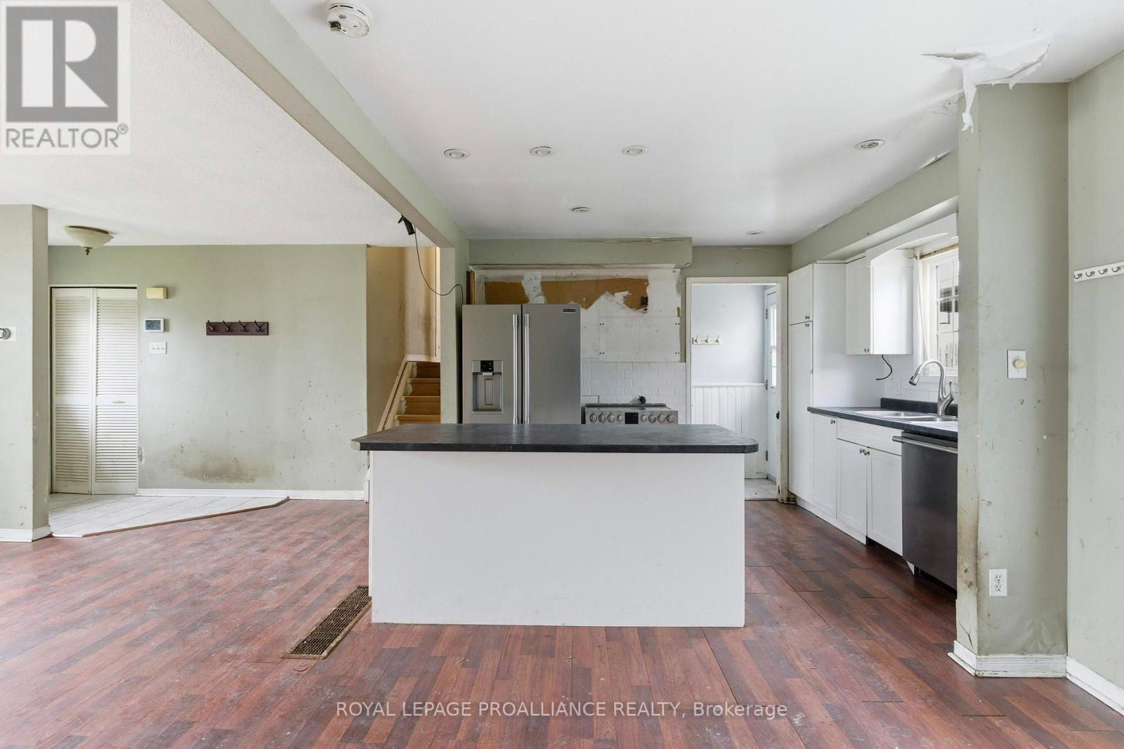 1306 Brockmount Place, Brockville, Ontario  K6V 5Z7 - Photo 7 - X13010910