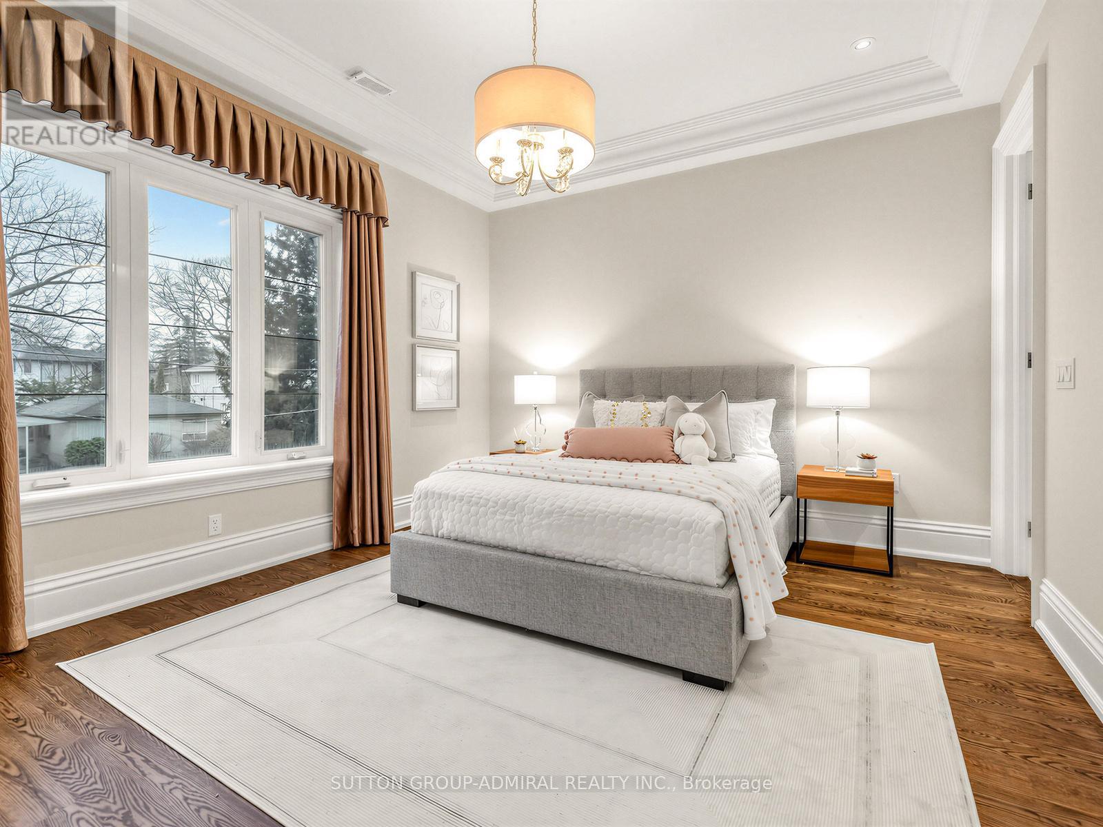 5 Lloydminster Crescent, Toronto, Ontario  M2M 2R9 - Photo 35 - C13009086