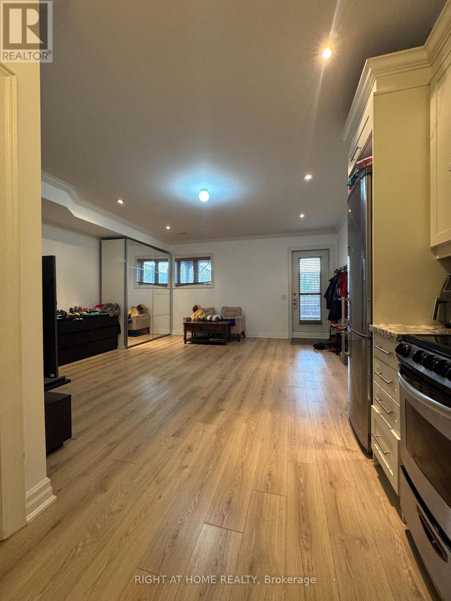 58b Thirty Second Street, Toronto, Ontario  M8W 3G5 - Photo 30 - W13010168