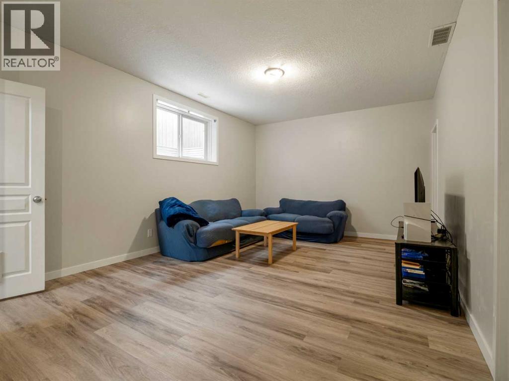 214 Firelight Crescent W, Lethbridge, Alberta  T1J 4W1 - Photo 26 - A2299196