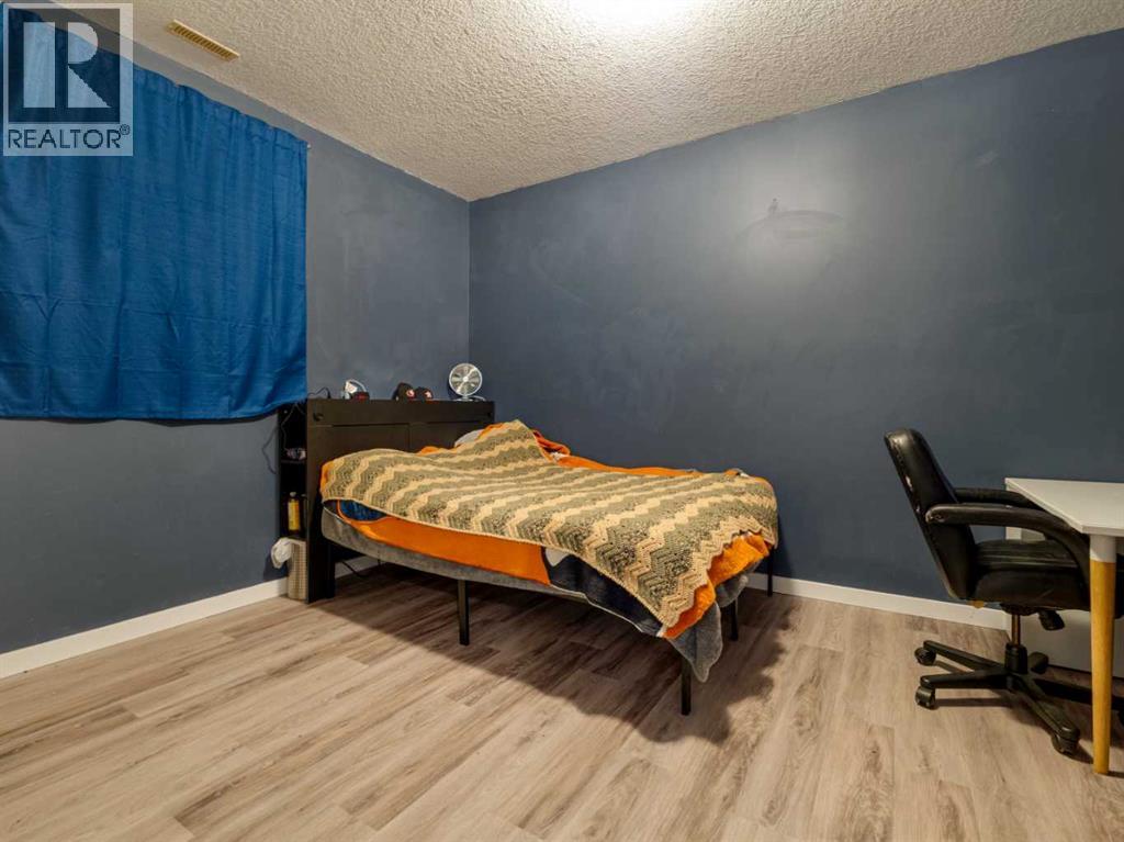 214 Firelight Crescent W, Lethbridge, Alberta  T1J 4W1 - Photo 34 - A2299196