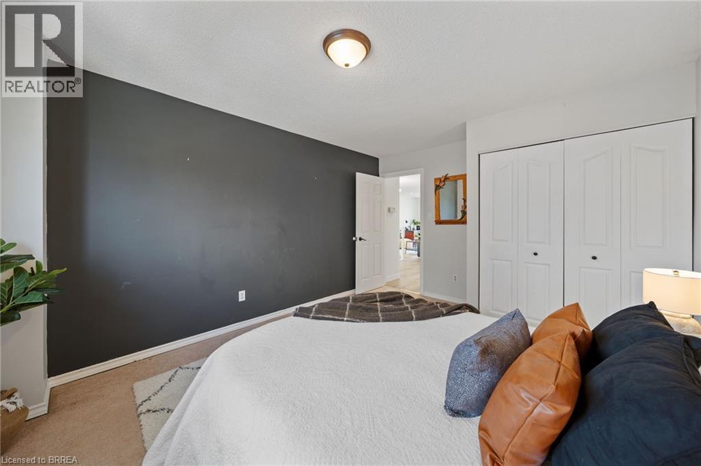 1 Osijek Crescent, Brantford, Ontario  N3P 1Z3 - Photo 22 - 40809461