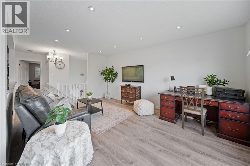 1 Osijek Crescent, Brantford, Ontario  N3P 1Z3 - Photo 13 - 40809461