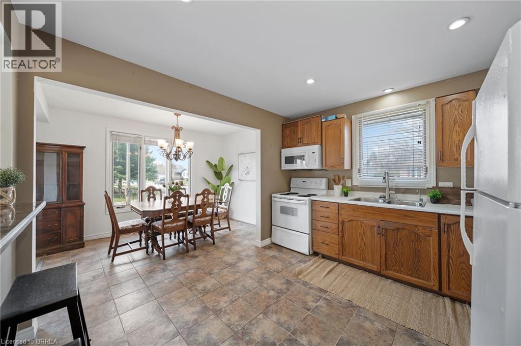 1 Osijek Crescent, Brantford, Ontario  N3P 1Z3 - Photo 16 - 40809461