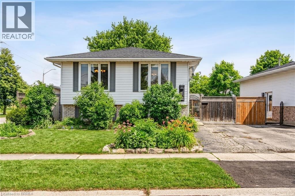 1 OSIJEK Crescent, Brantford, Ontario