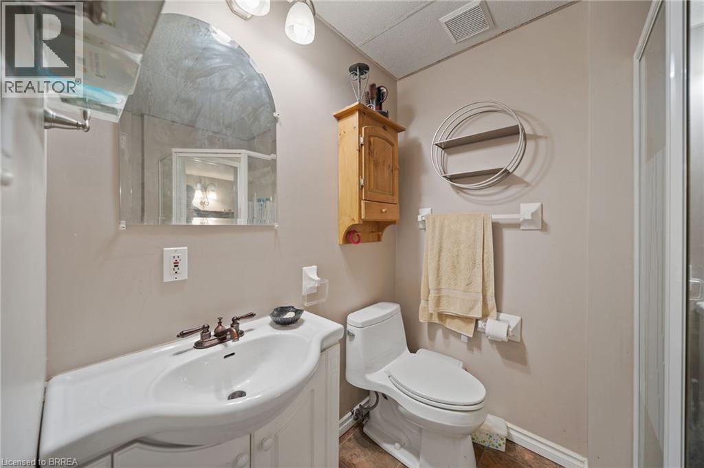 1 Osijek Crescent, Brantford, Ontario  N3P 1Z3 - Photo 32 - 40809461