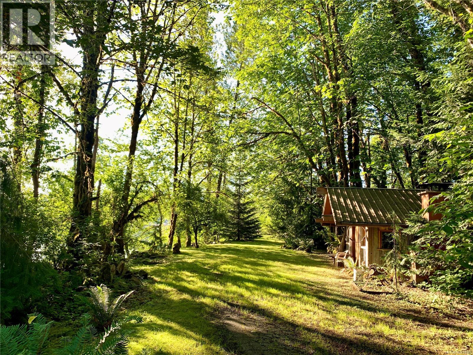 10200 South Shore Rd, Honeymoon Bay, British Columbia  V0R 1Y0 - Photo 16 - 1031830