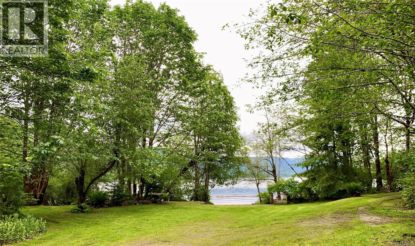 10200 South Shore Rd, Honeymoon Bay, British Columbia  V0R 1Y0 - Photo 14 - 1031830