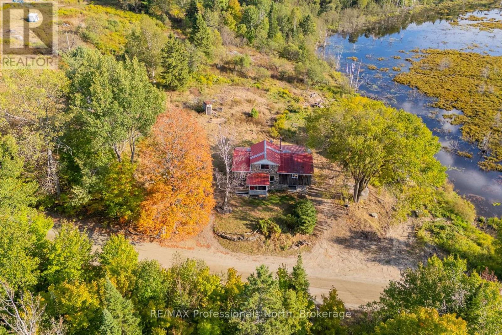 1127 Fallowfield Road, Dysart Et Al, Ontario  K0M 1S0 - Photo 2 - X13010842