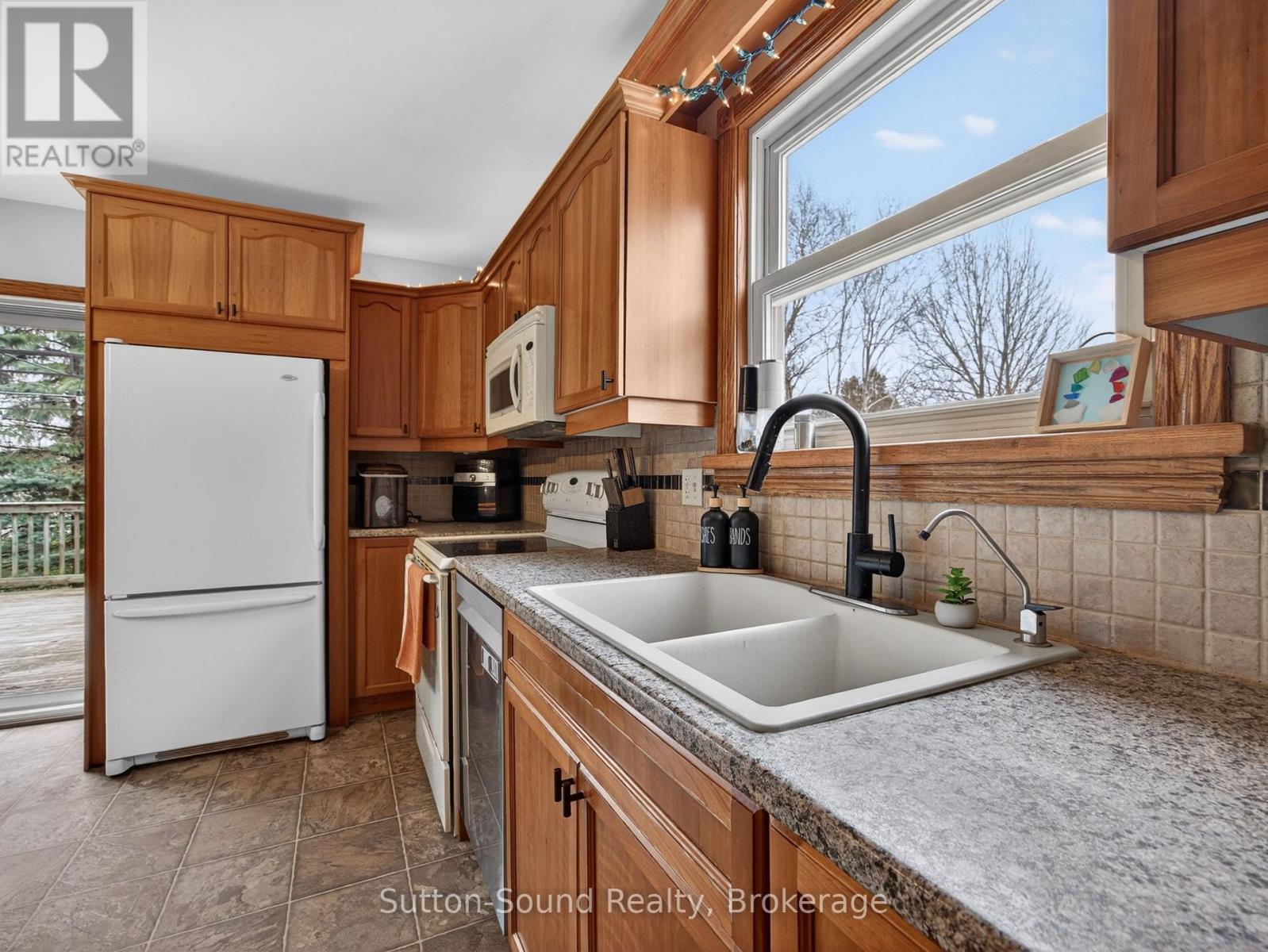 102018 Grey Road 5 Road, Georgian Bluffs, Ontario  N4K 5N5 - Photo 13 - X13010898