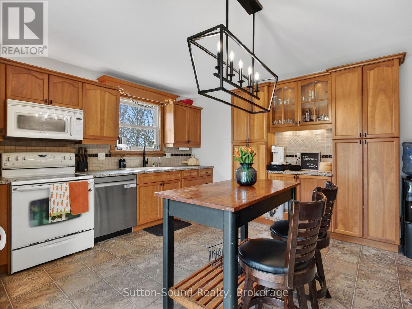 102018 Grey Road 5 Road, Georgian Bluffs, Ontario  N4K 5N5 - Photo 15 - X13010898