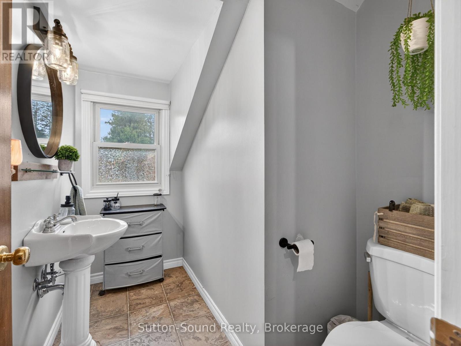 102018 Grey Road 5 Road, Georgian Bluffs, Ontario  N4K 5N5 - Photo 21 - X13010898