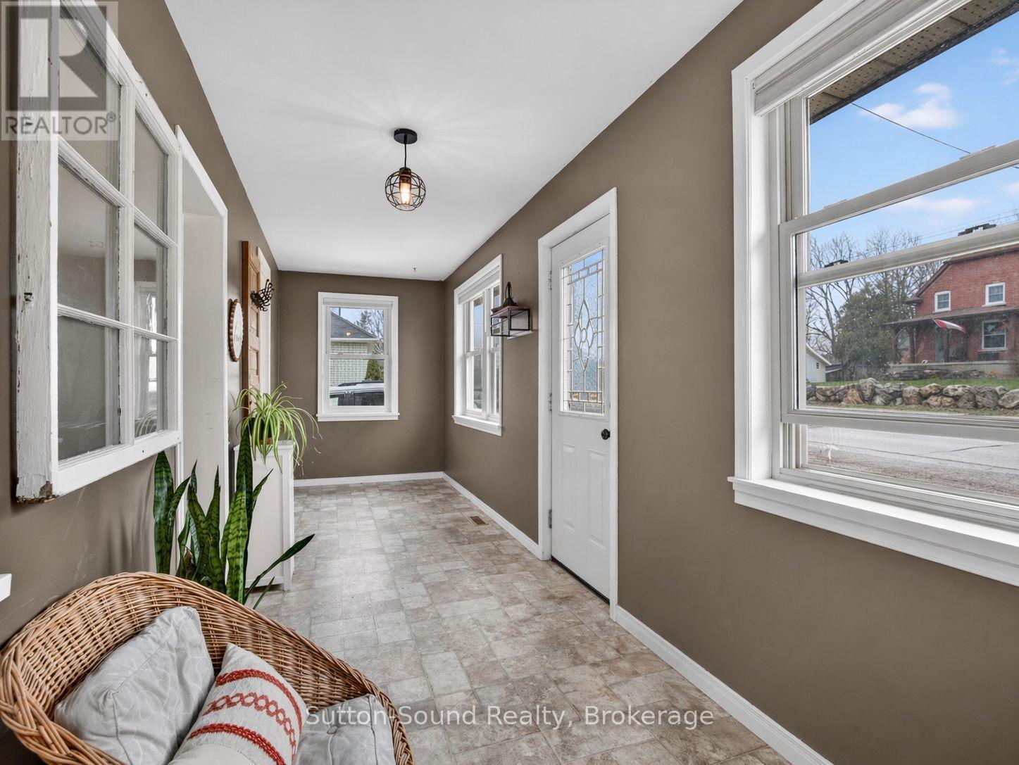 102018 Grey Road 5 Road, Georgian Bluffs, Ontario  N4K 5N5 - Photo 5 - X13010898