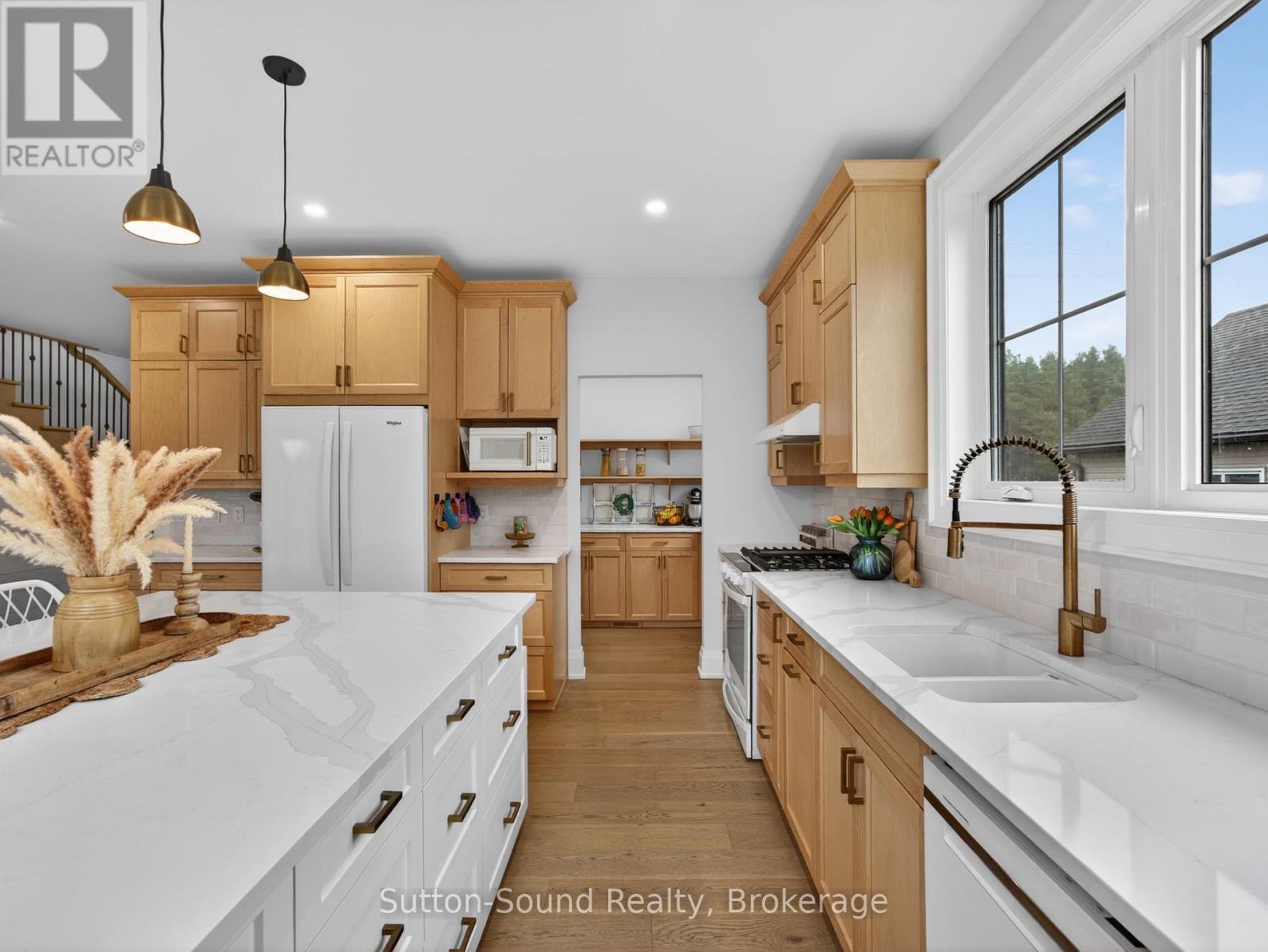 240 Bruce Street, South Bruce Peninsula, Ontario  N0H 1P0 - Photo 12 - X13010916