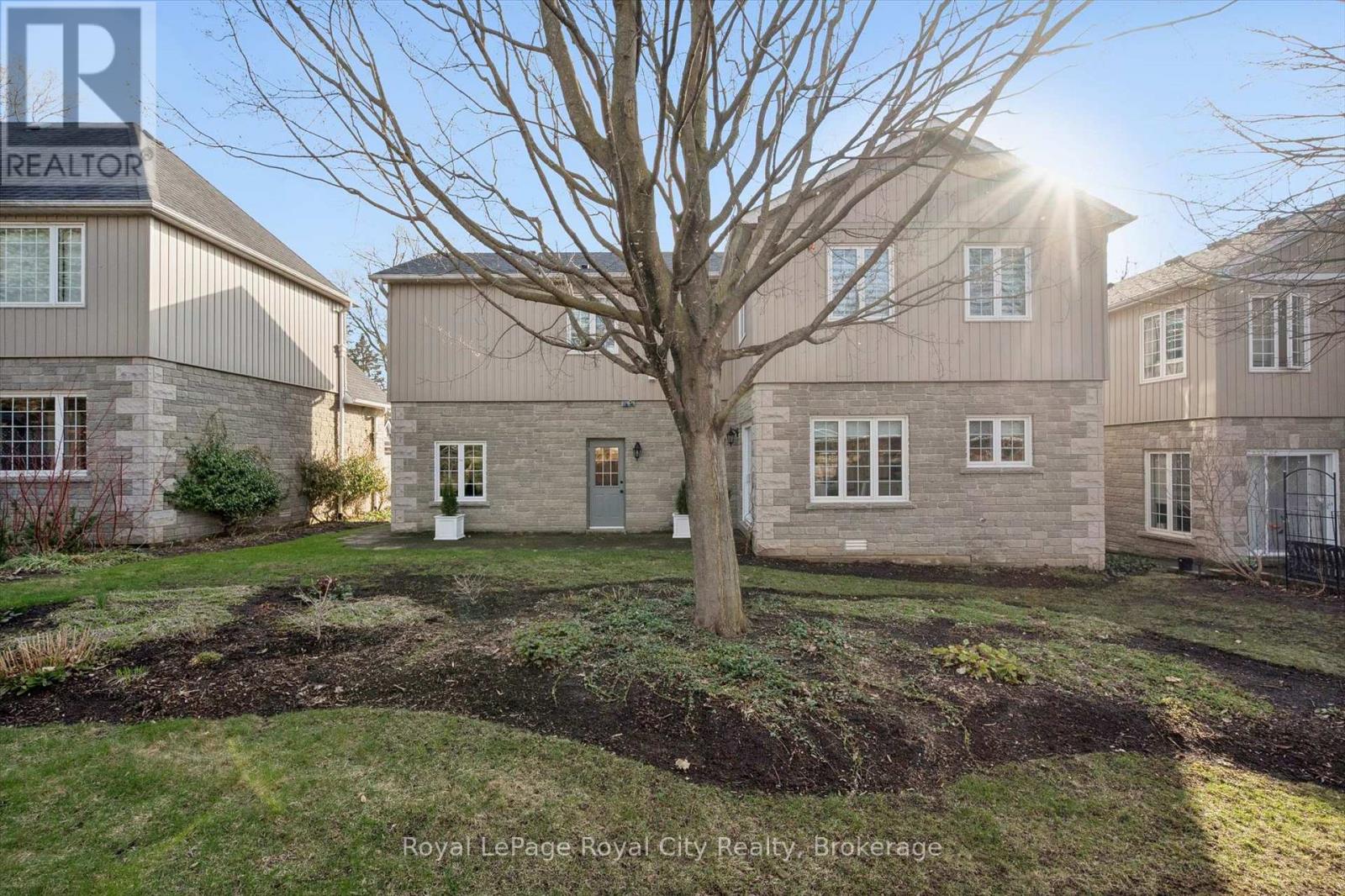 11 - 25 Manor Park Crescent, Guelph, Ontario  N1G 1A2 - Photo 33 - X13010918