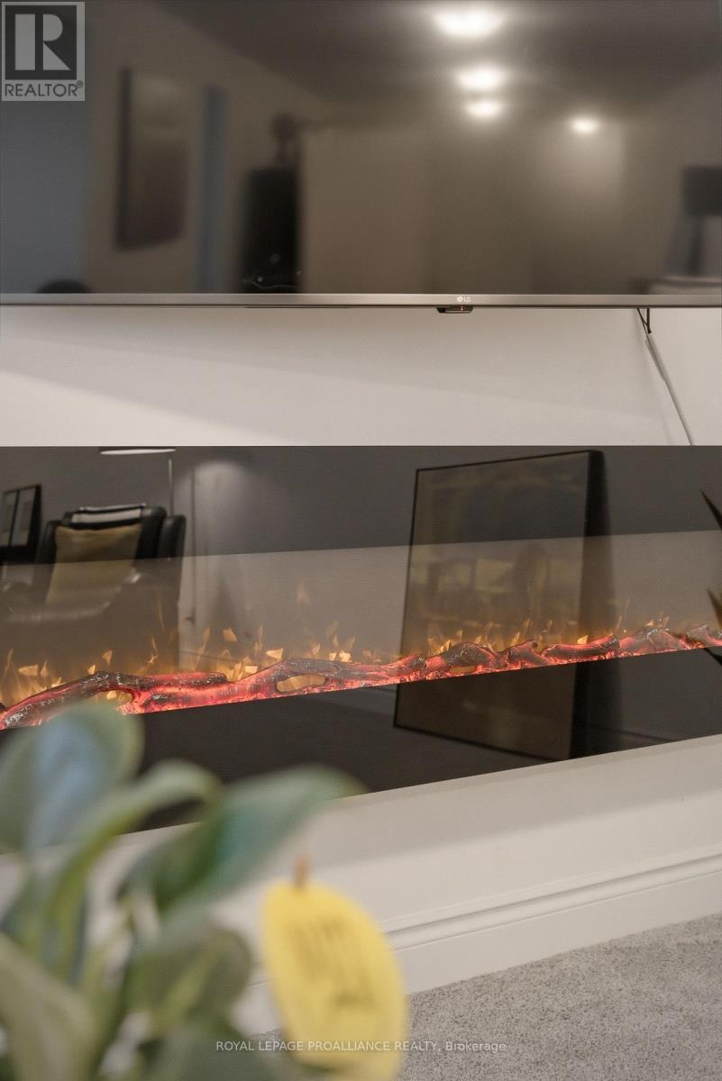 100 Dewal Place, Belleville, Ontario  K8P 0H2 - Photo 31 - X13010824