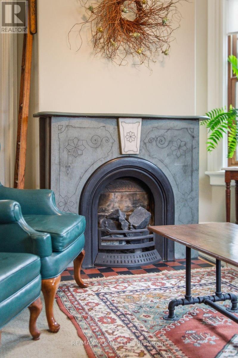 42 Queen Street, Belleville, Ontario  K8N 1T5 - Photo 10 - X13010880