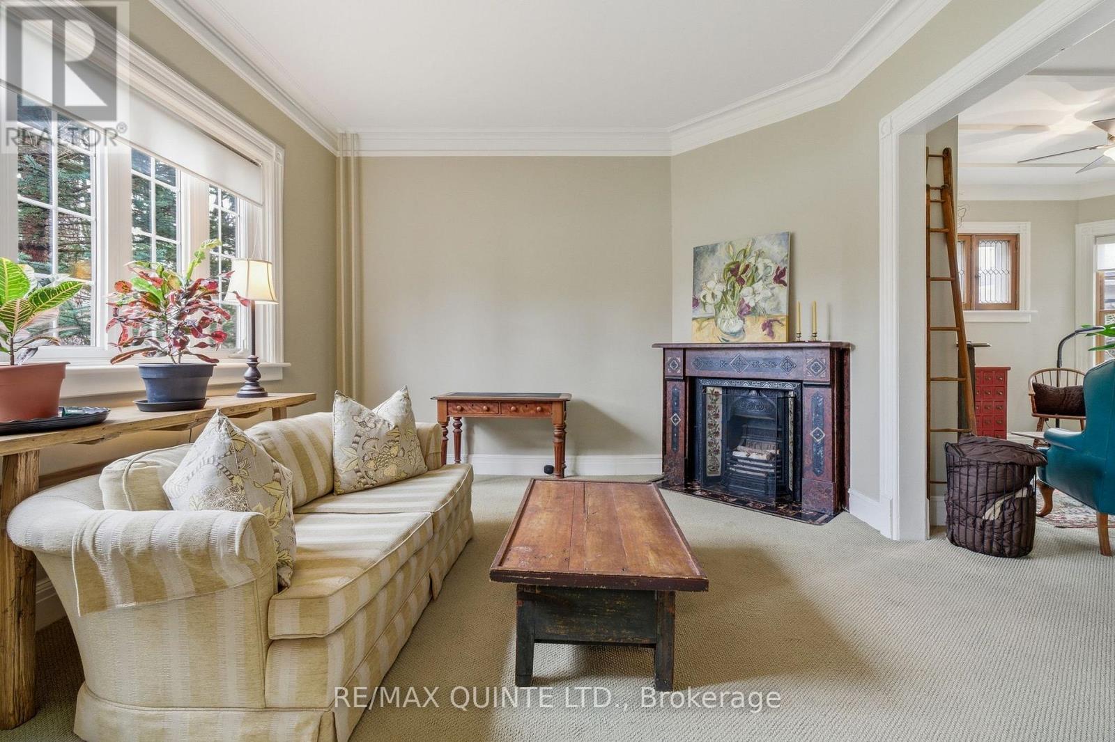 42 Queen Street, Belleville, Ontario  K8N 1T5 - Photo 6 - X13010880