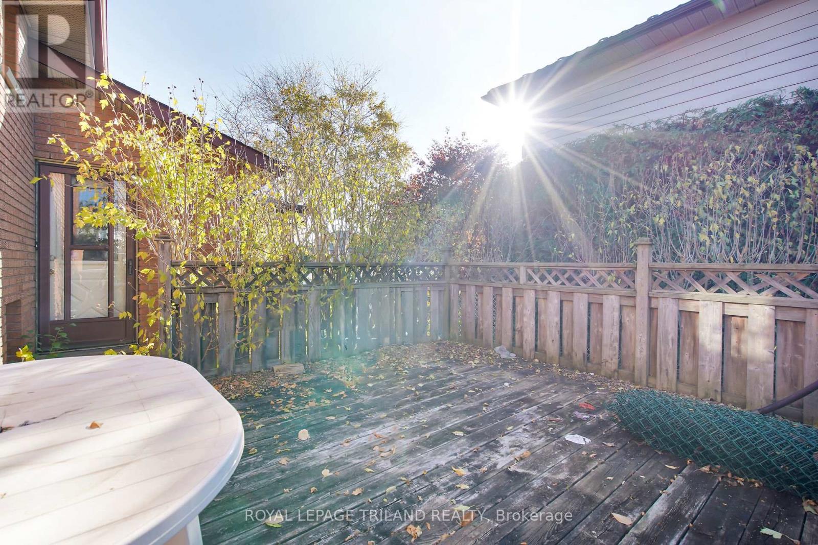 42 Applegreen Grove, London South, Ontario  N6J 4K4 - Photo 28 - X13010852