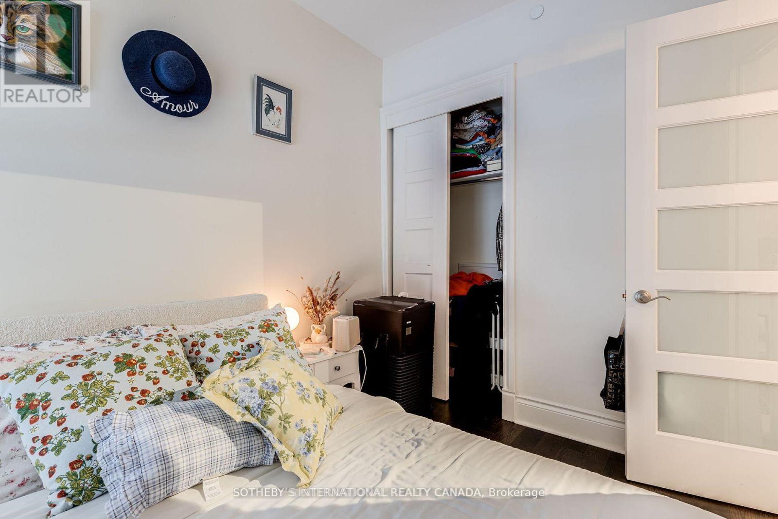 325 - 22 Leader Lane, Toronto, Ontario  M5E 0B2 - Photo 17 - C13010872