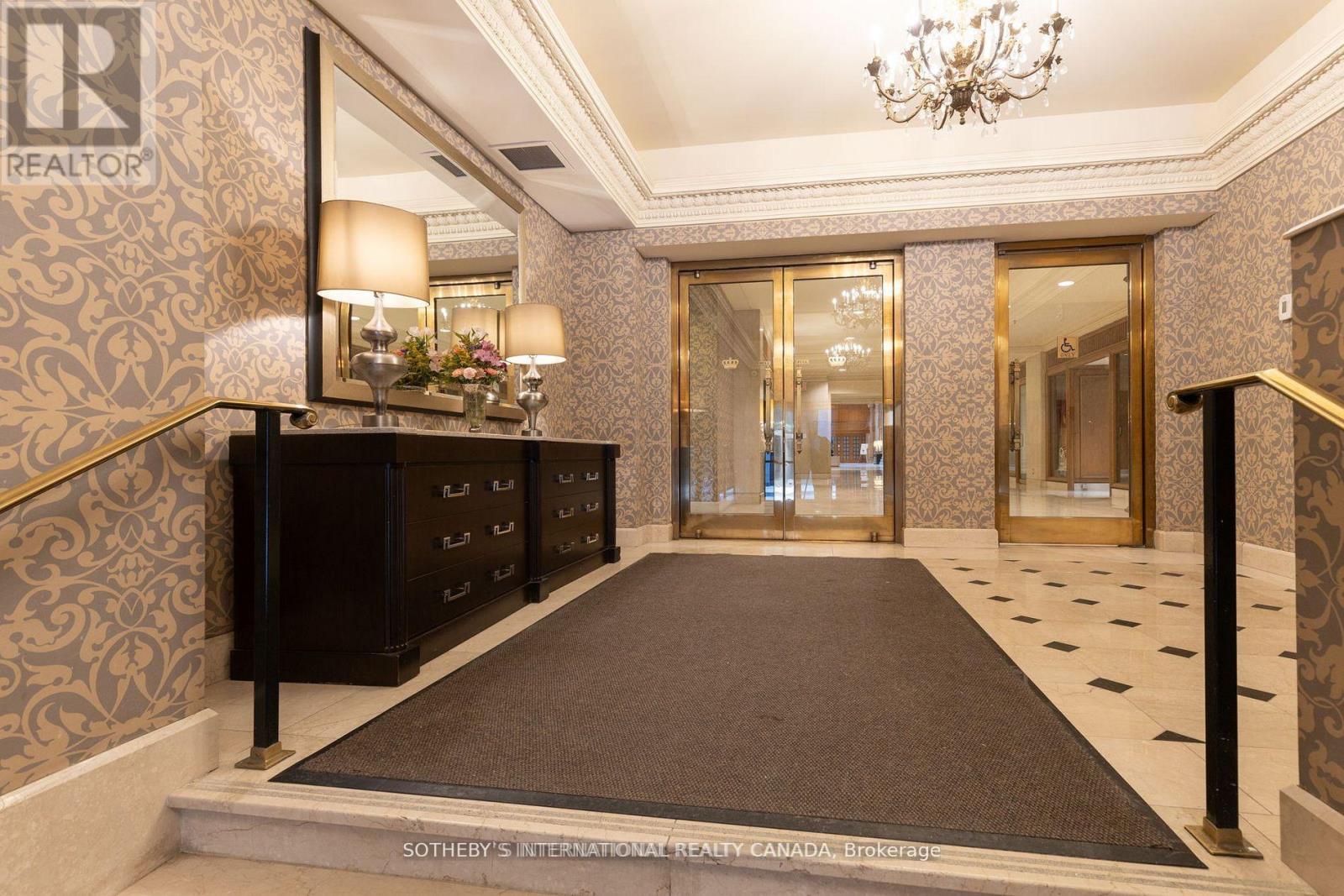 325 - 22 Leader Lane, Toronto, Ontario  M5E 0B2 - Photo 22 - C13010872