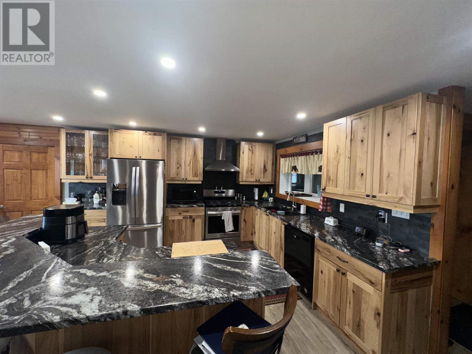 171 Mission Rd, Wawa, Ontario  P0S 1K0 - Photo 19 - SM260711