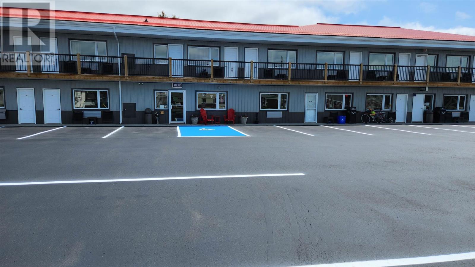 171 Mission Rd, Wawa, Ontario  P0S 1K0 - Photo 2 - SM260711