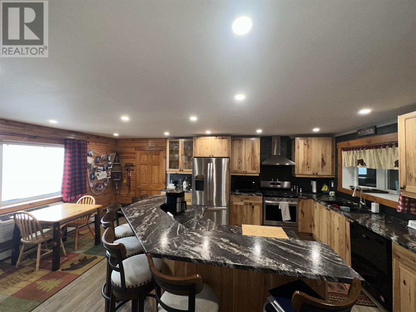 171 Mission Rd, Wawa, Ontario  P0S 1K0 - Photo 20 - SM260711