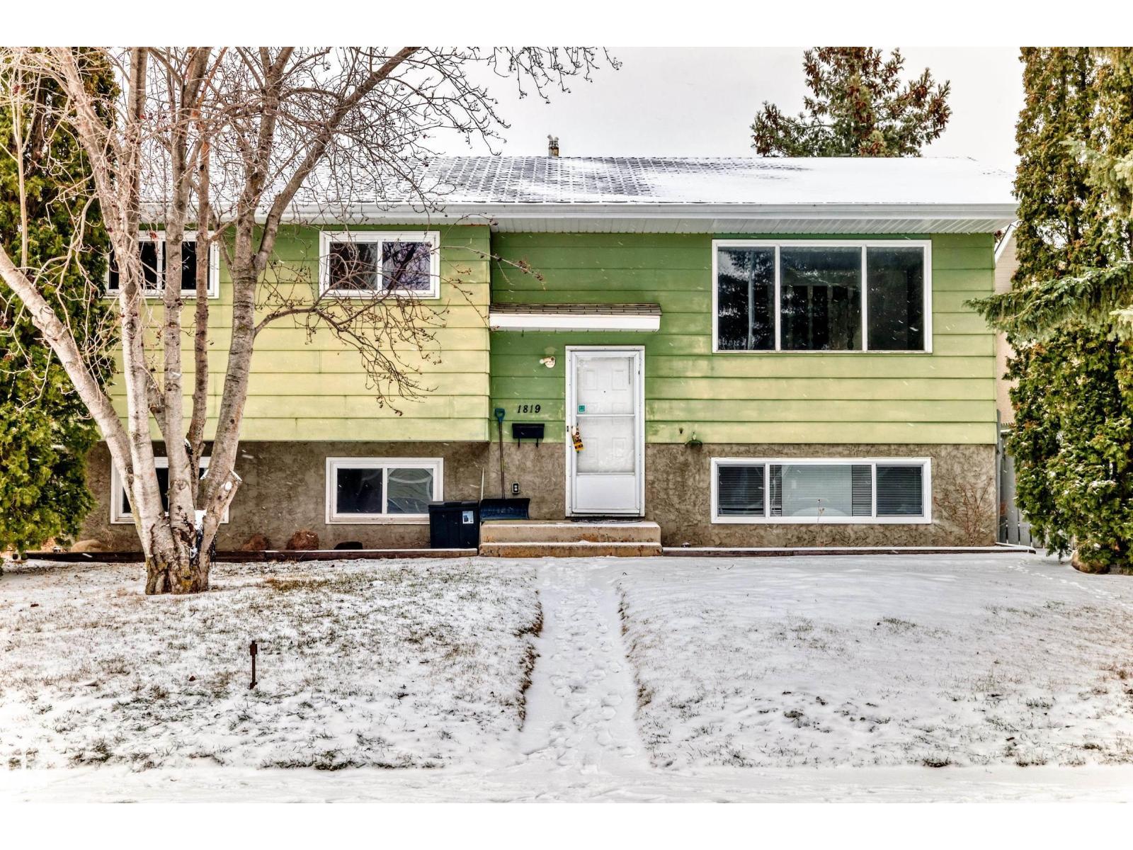 1819 56 ST NW, Edmonton, Alberta