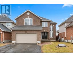 844 GIANT CEDARS CRESCENT, Ottawa, Ontario