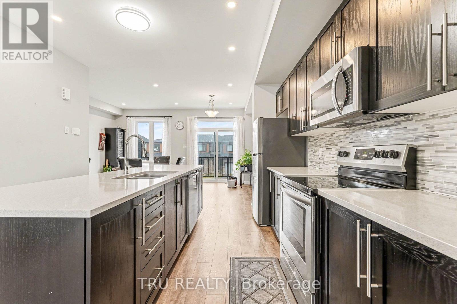 1119 Speedvale Court, Ottawa, Ontario  K2T 0P5 - Photo 15 - X13010846