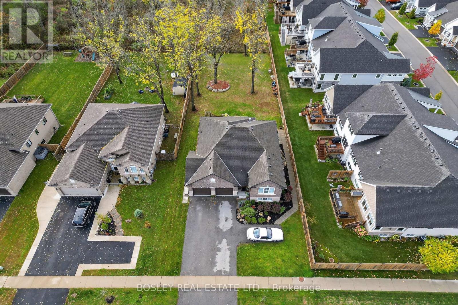 3563 Dominion Road, Fort Erie, Ontario  L0S 1N0 - Photo 2 - X13010930