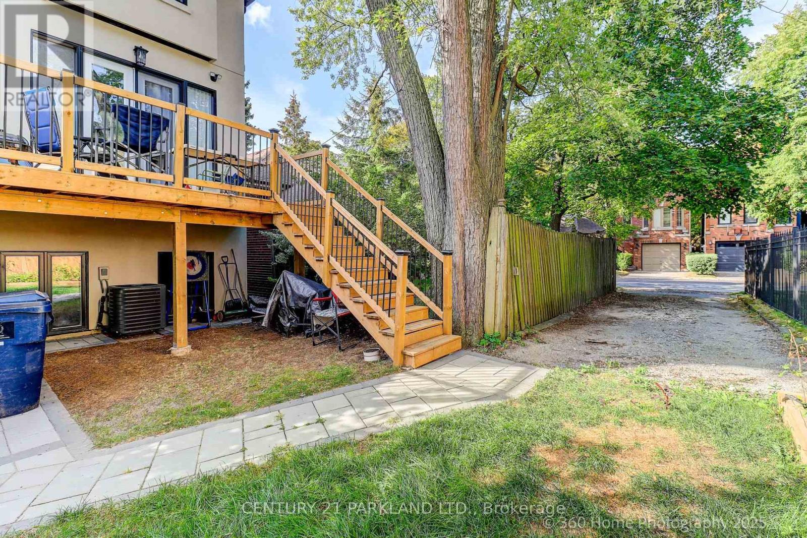 30 Glen Echo Road, Toronto, Ontario  M4N 2E1 - Photo 34 - C12702998