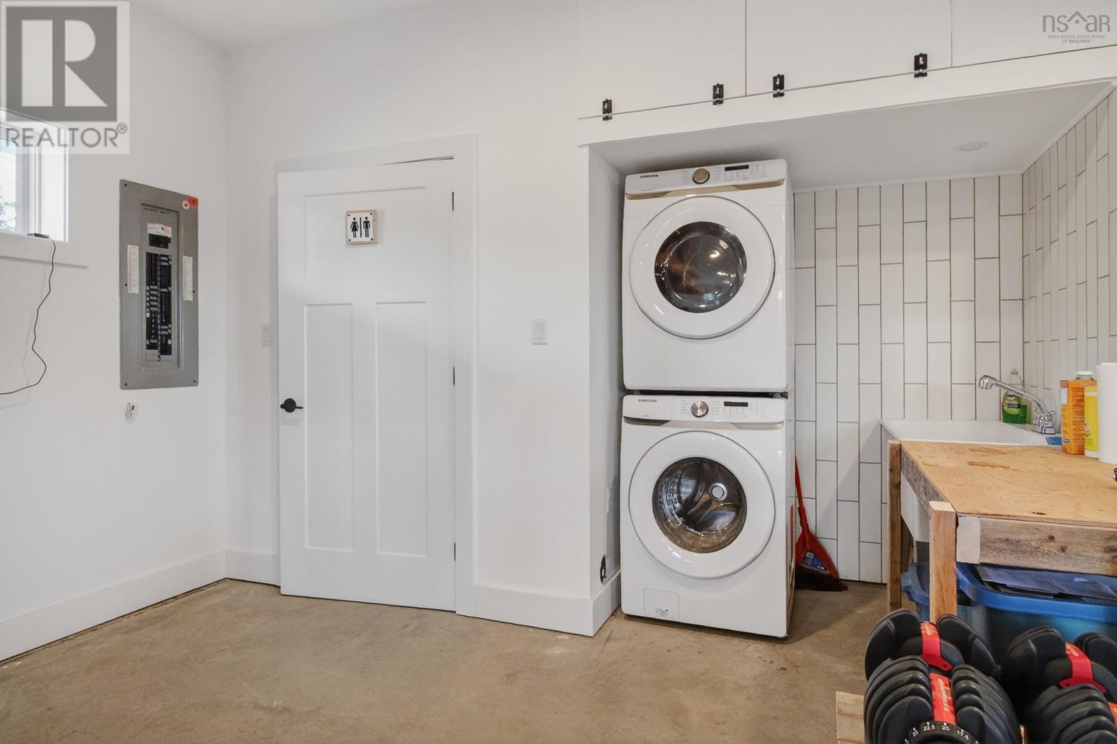 232 Leslie Road, East Lawrencetown, Nova Scotia  B2Z 1T4 - Photo 31 - 202607732