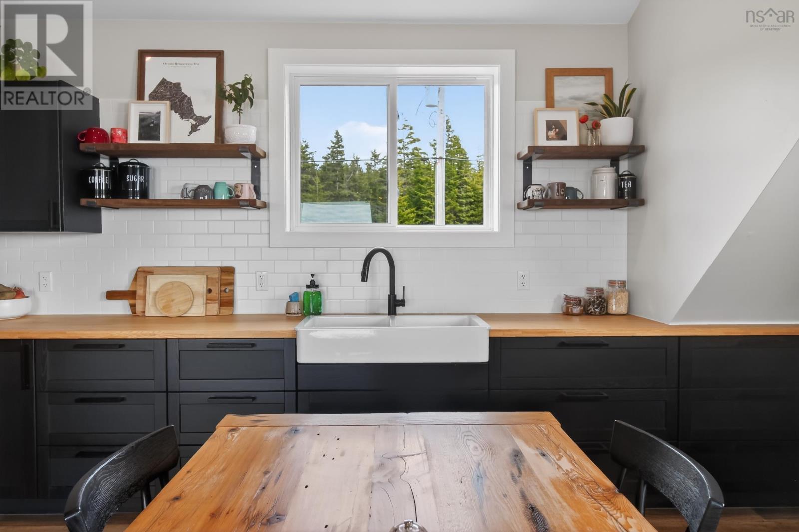 232 Leslie Road, East Lawrencetown, Nova Scotia  B2Z 1T4 - Photo 7 - 202607732