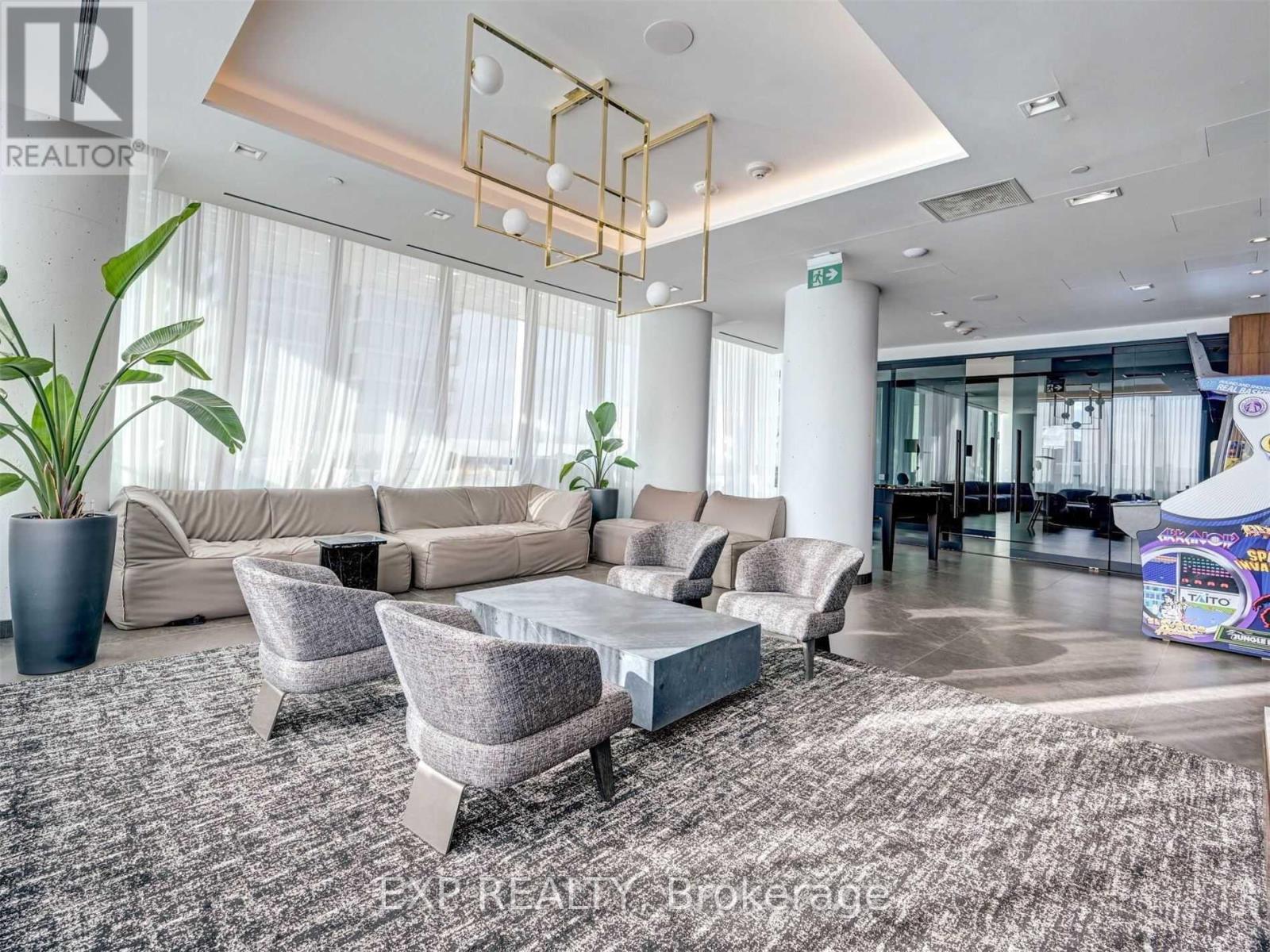 6005 - 950 Portage Parkway, Vaughan, Ontario  L4K 0J7 - Photo 2 - N13010814