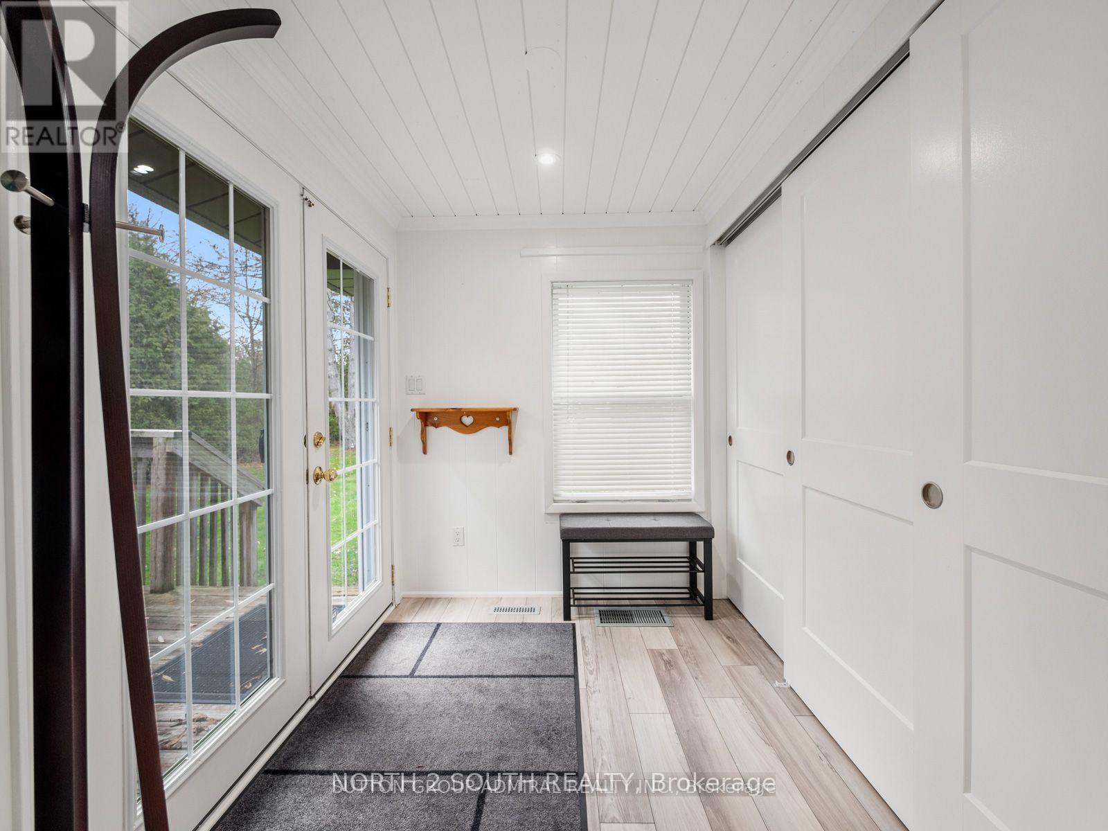 1273 Maple Road, Innisfil, Ontario  L9S 2Z9 - Photo 4 - N13010850