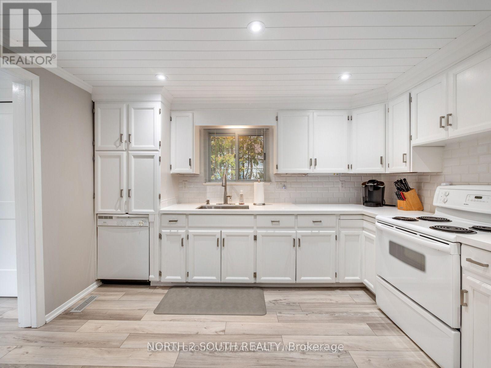 1273 Maple Road, Innisfil, Ontario  L9S 2Z9 - Photo 6 - N13010850