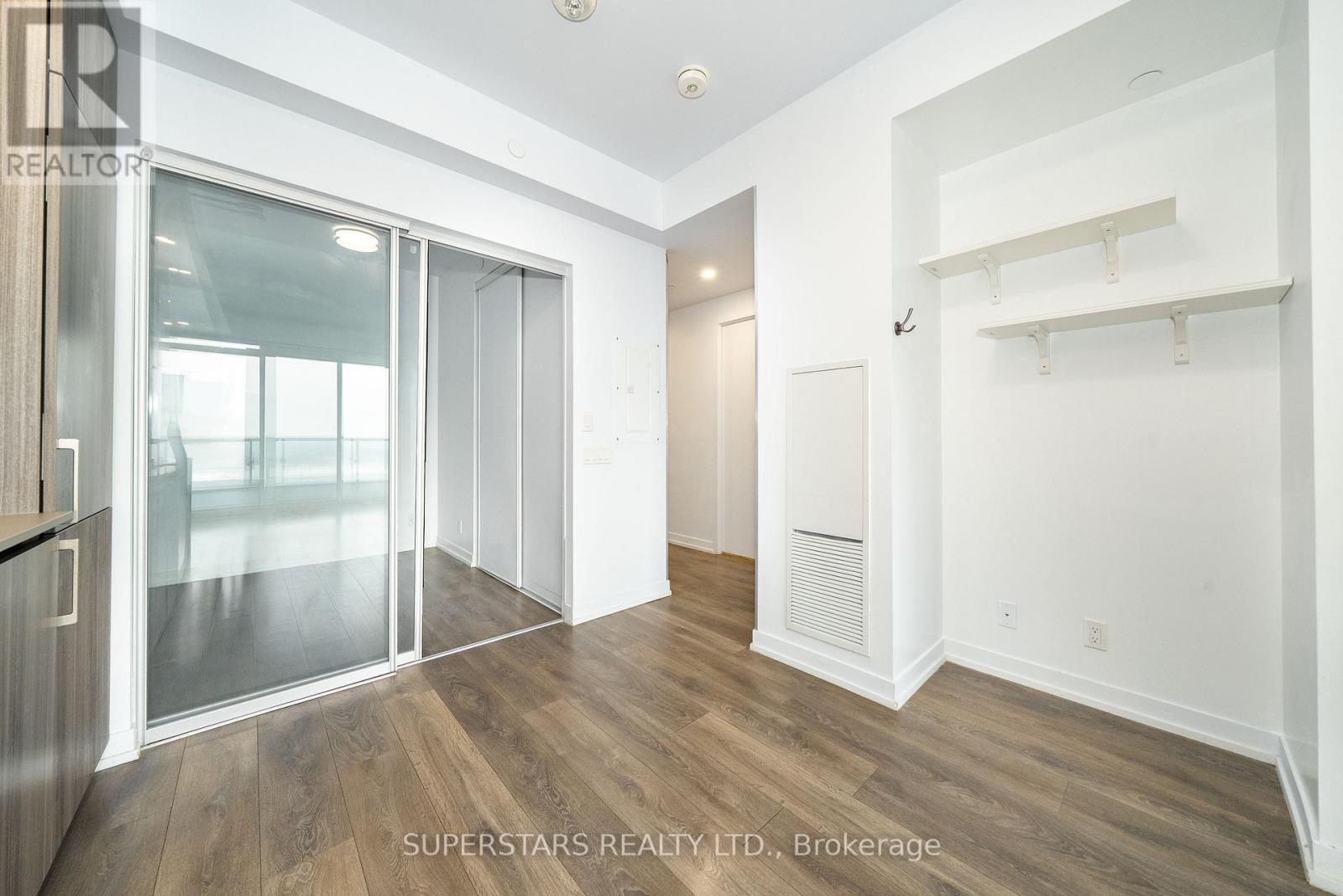 1905 - 5 Buttermill Avenue, Vaughan, Ontario  L4K 0J5 - Photo 11 - N13010882