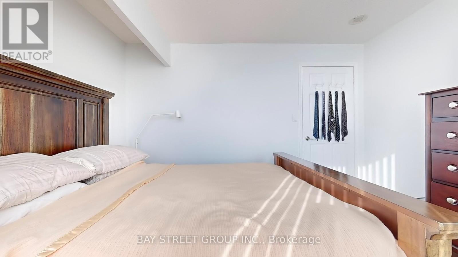 Lph19 - 39 Oneida Crescent, Richmond Hill, Ontario  L4B 4T9 - Photo 23 - N13010906