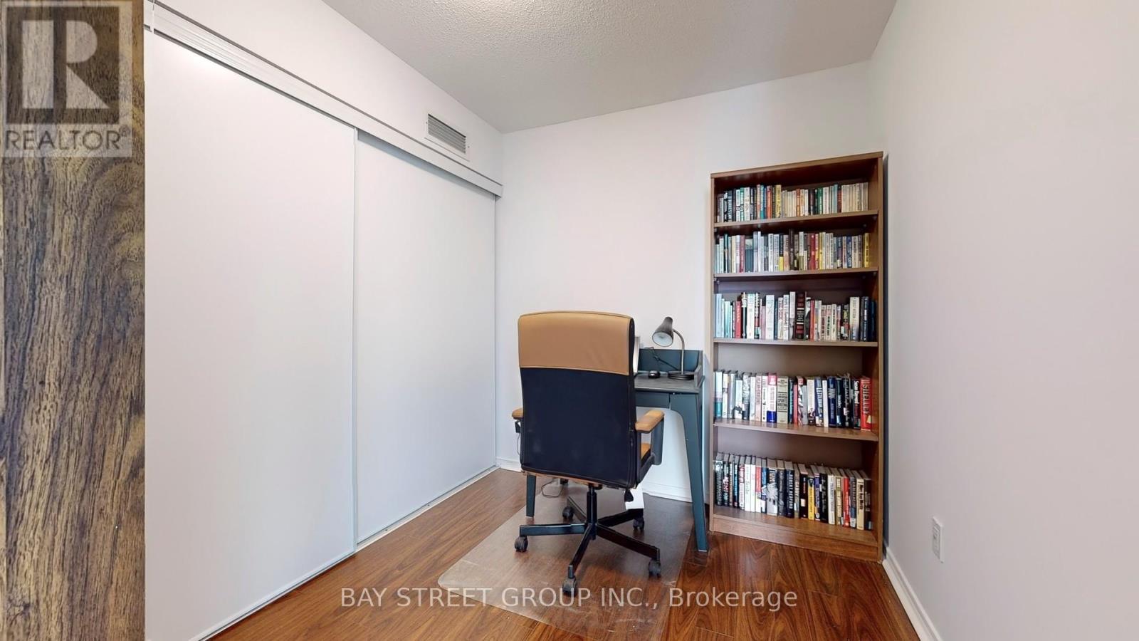 Lph19 - 39 Oneida Crescent, Richmond Hill, Ontario  L4B 4T9 - Photo 24 - N13010906