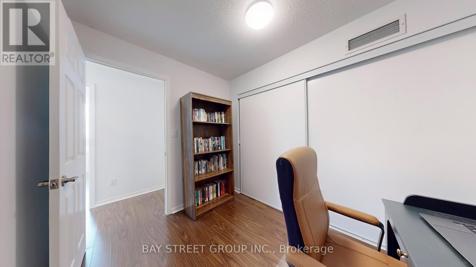 Lph19 - 39 Oneida Crescent, Richmond Hill, Ontario  L4B 4T9 - Photo 25 - N13010906